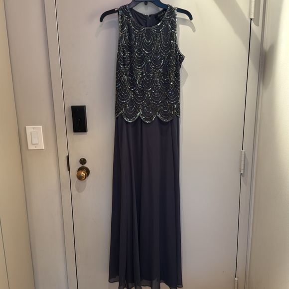 J Kara Sleeveless Embellished A-Line Gown and Scarf Set - Picture 3 of 6